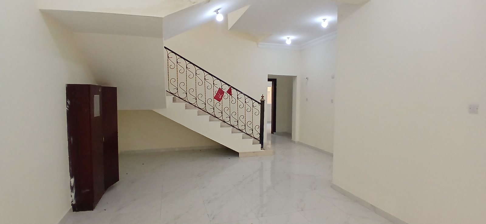 فلل  غير مفروشة للايجار في المرخية